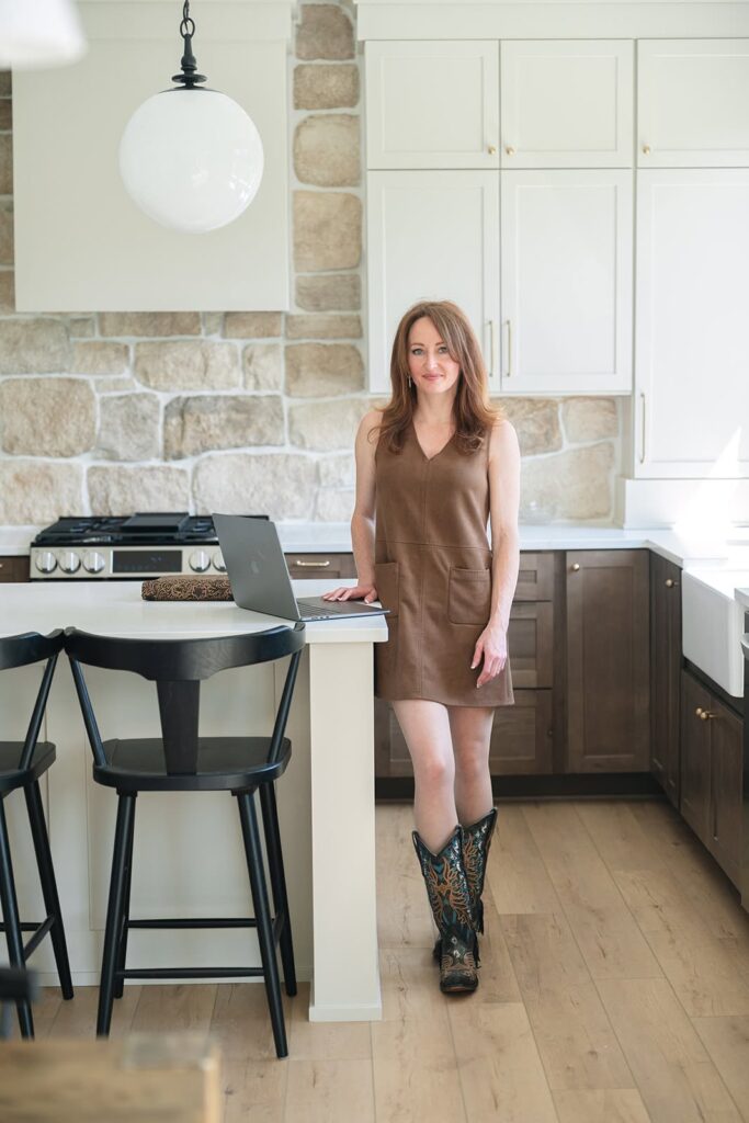 <a href='https://bellabayrealty.com/agent/lauren-cruce/' title='Lauren Cruce'>Lauren Cruce</a>